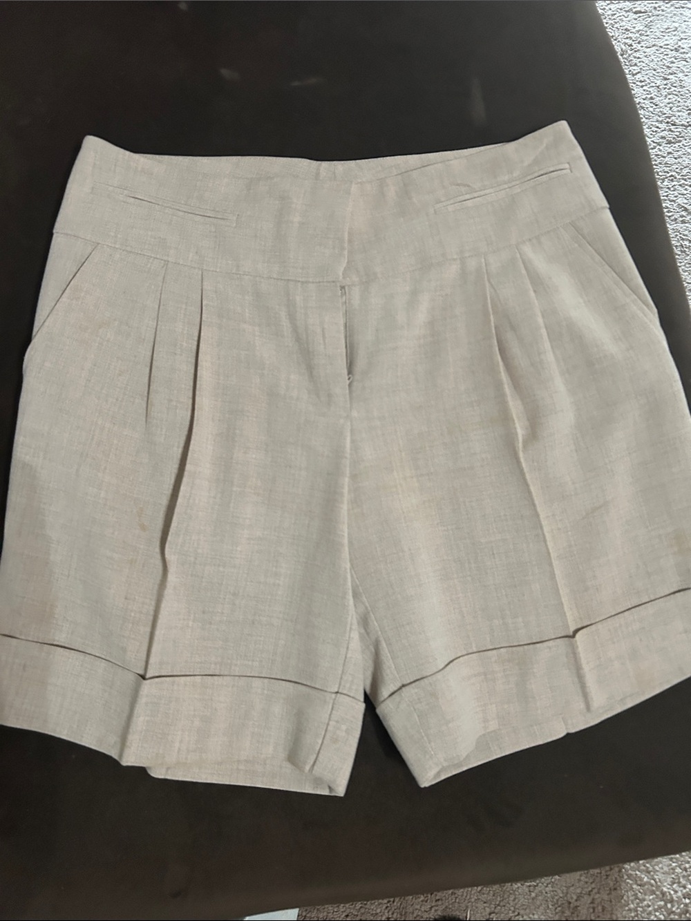 Cream Pleated Linen-Blend Women’s Shorts